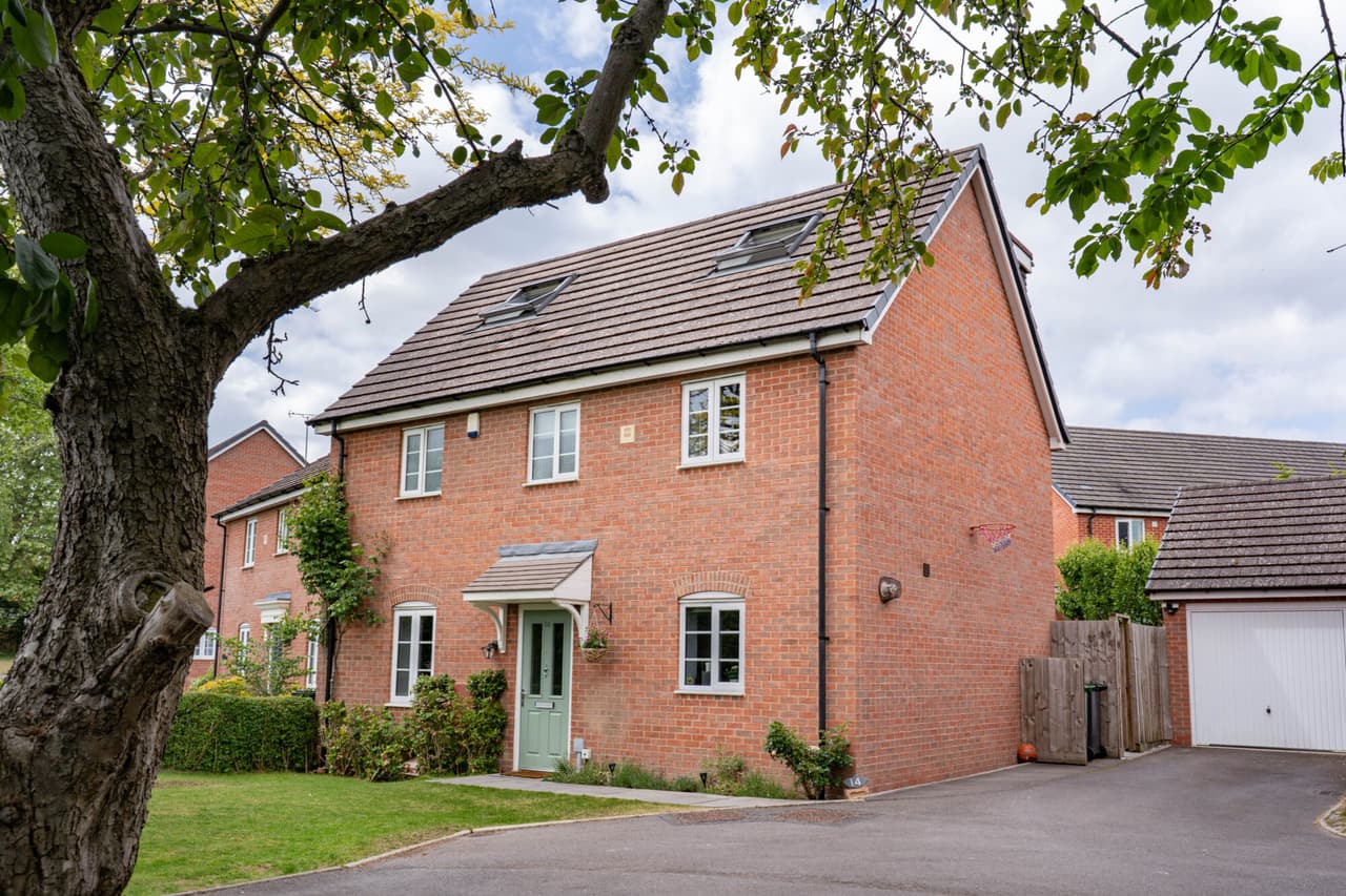 Tanyard Lane, Alvechurch, Birmingham, Birmingham, B48 7LN