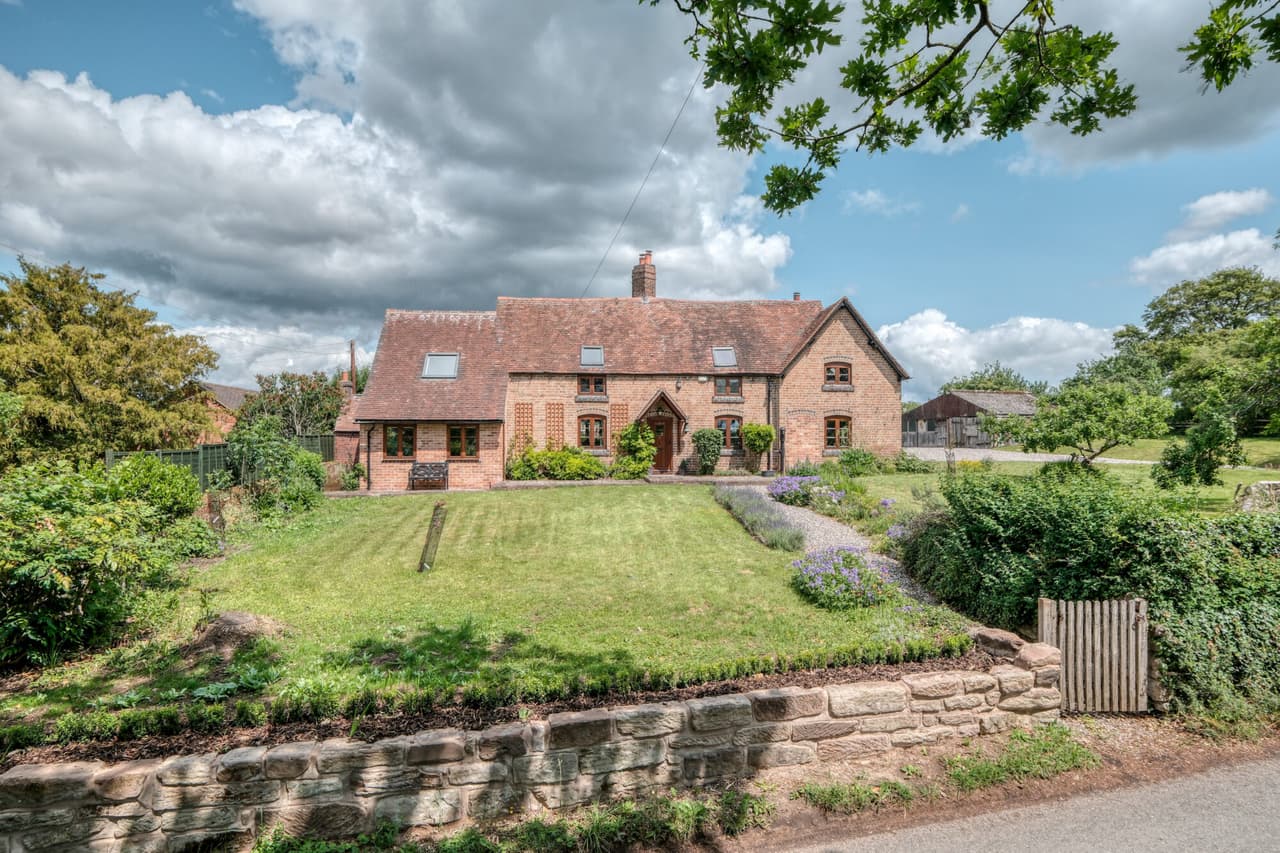 Hilborough Copyholt Lane, Stoke Prior, Bromsgrove, Bromsgrove, B60 3AX