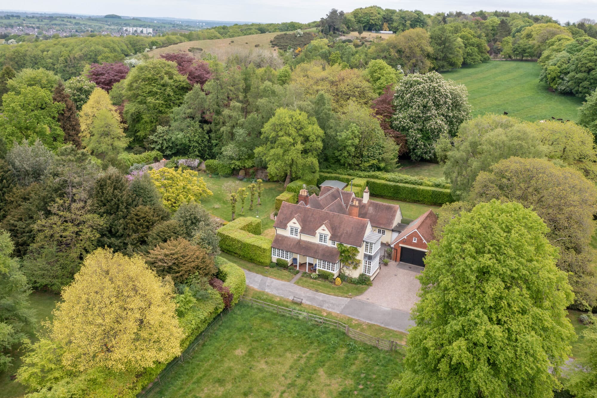 Beaconwood Lodge Beacon Lane, Rednal, Birmingham, Birmingham, B45 9XN