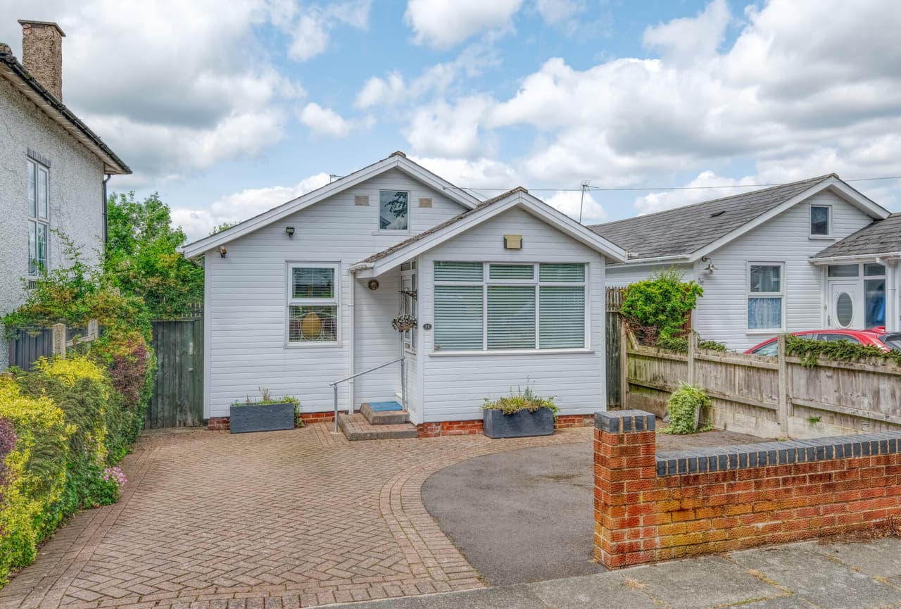 Coney Green Drive, Birmingham, Birmingham, B31 4DP