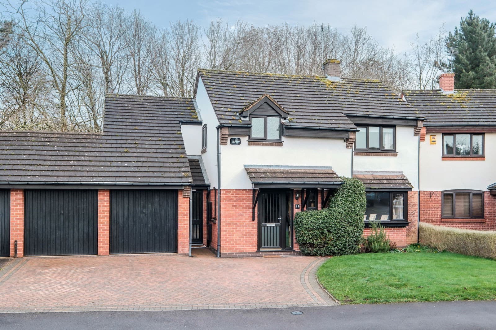 Wye Close, Droitwich, Droitwich, WR9 8TE