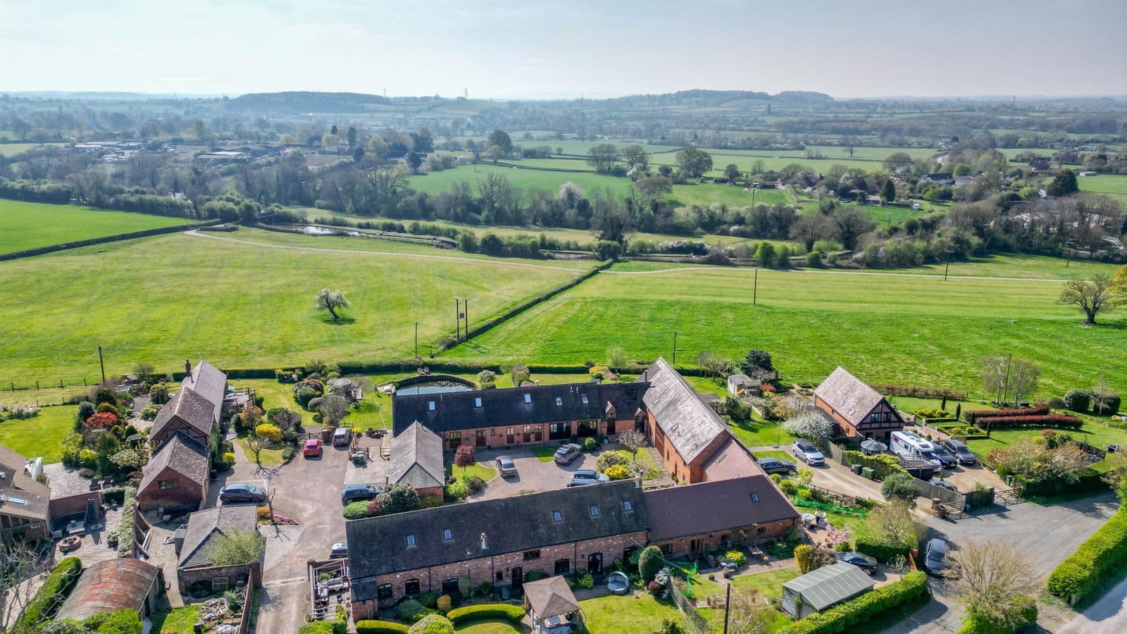 Shepherds Barn Sugarbrook Lane, Stoke Pound, Bromsgrove, Bromsgrove, B60 3AU