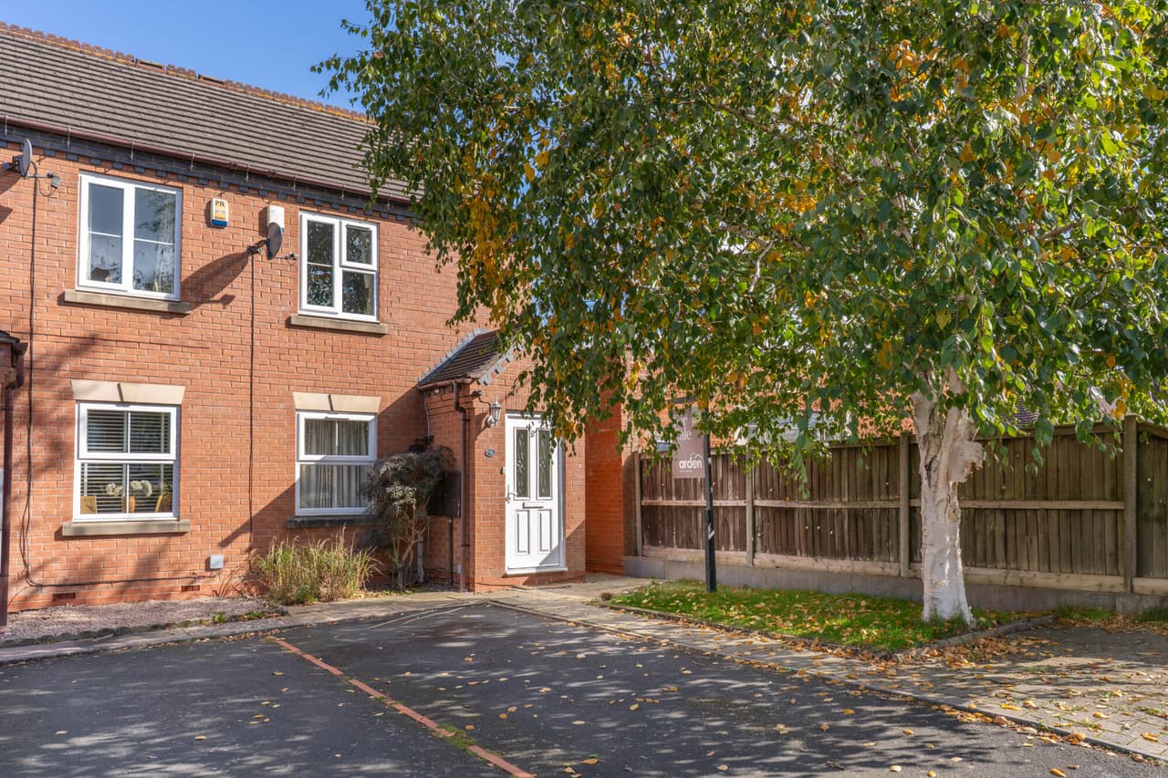 Snake Terrace, Alvechurch, Birmingham, Birmingham, B48 7PF