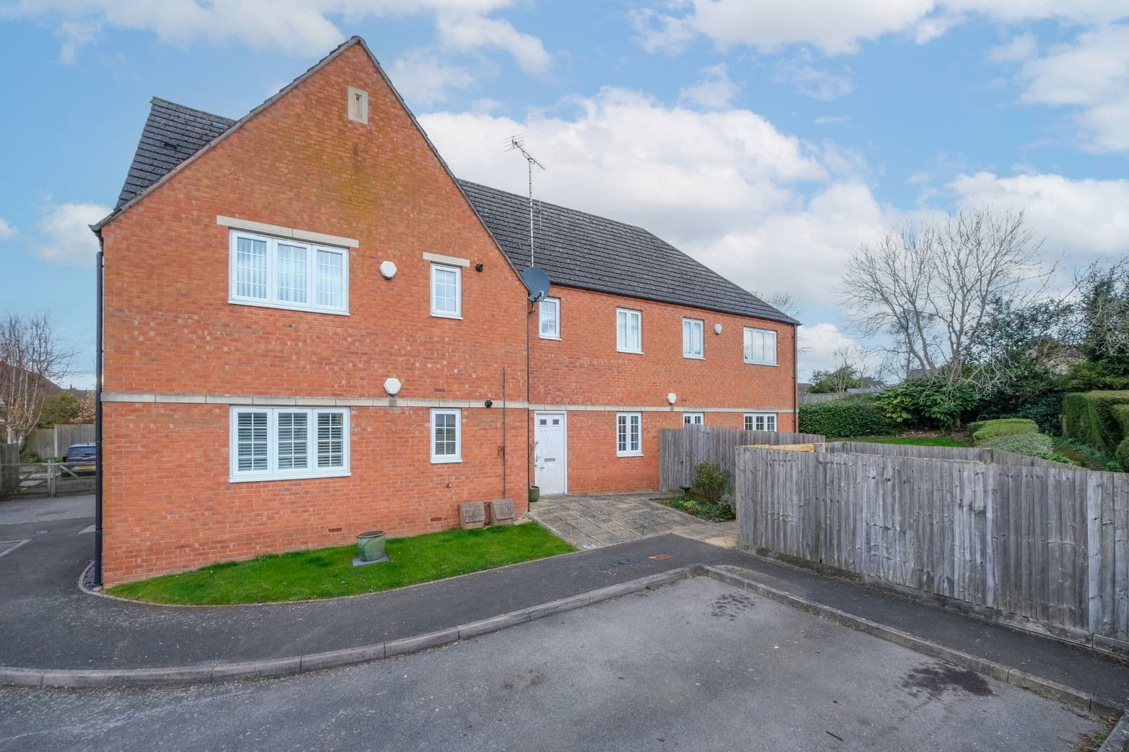 Joseph Perkins Close, Astwood Bank, Redditch, Redditch, B96 6EQ