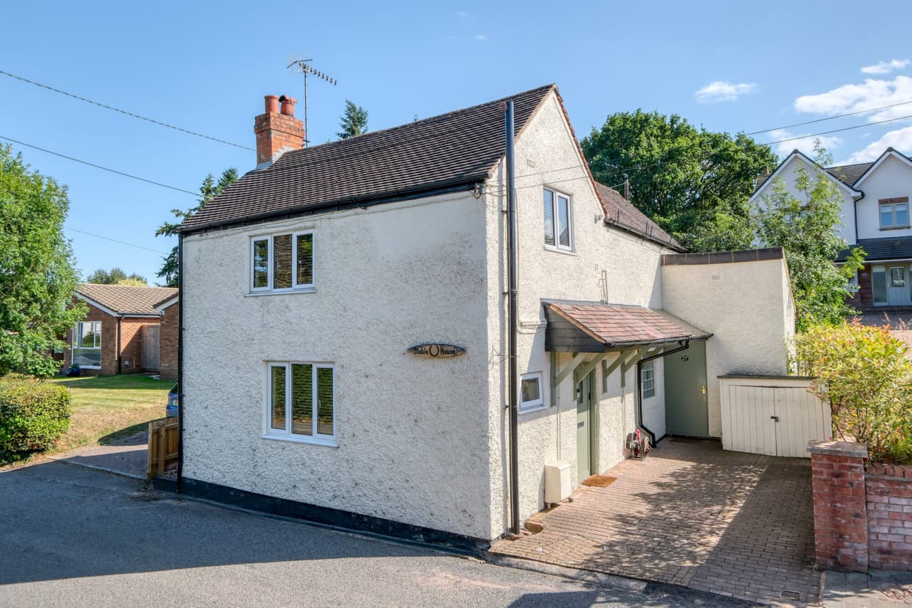 Dodford Road, Bournheath, Bromsgrove, Bromsgrove, B61 9JP