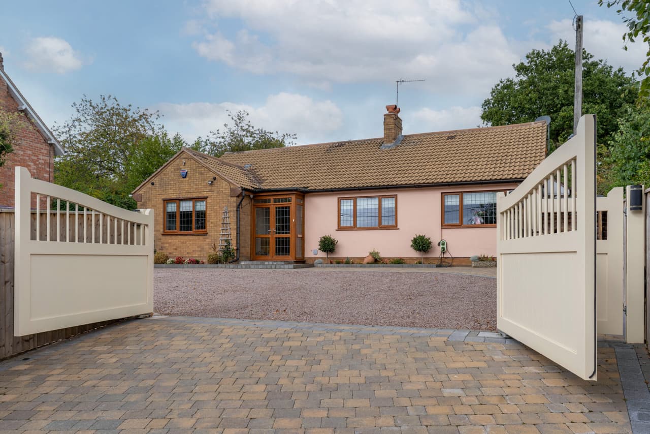 High Brow Rowney Green Lane, Alvechurch, Birmingham, Birmingham, B48 7QP