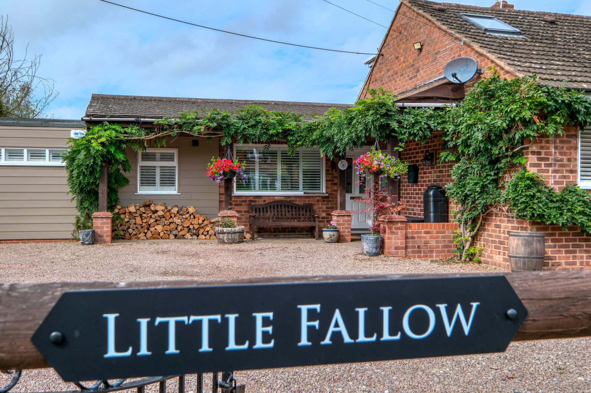 Little Fallow Cockshot Lane, Kington, Worcester, Worcester, WR7 4DN
