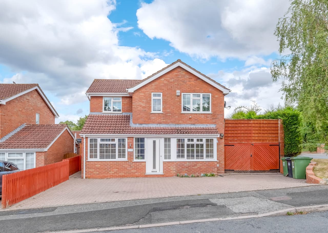 Lineholt Close, Redditch, Redditch, B98 7YT