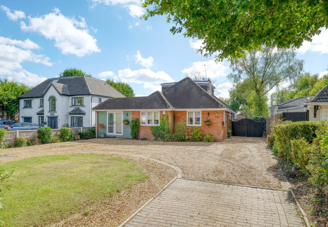 Barkers Lane, Wythall, Birmingham, Birmingham, B47 6BU