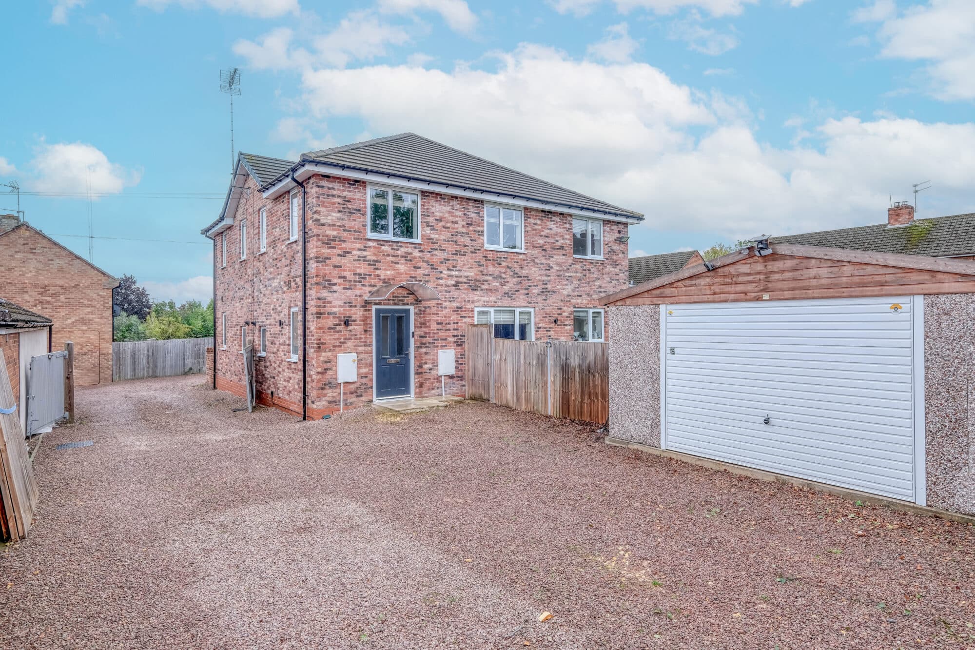 9b The Grove, Studley, Studley, B80 7QL