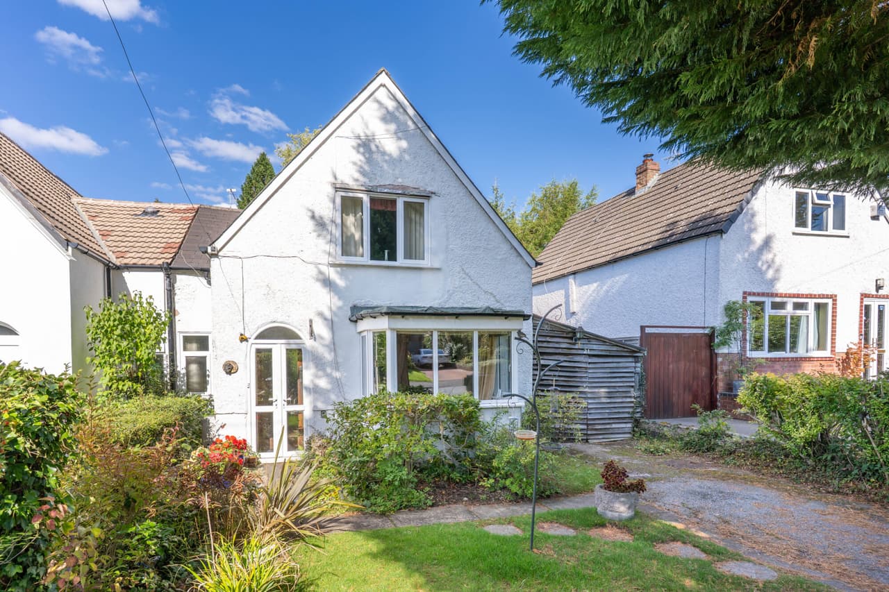 Sandhills Lane, Barnt Green, Birmingham, Birmingham, B45 8NU