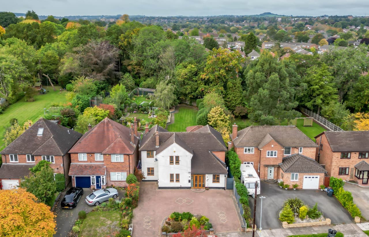 Grassmoor Road, Birmingham, Birmingham, B38 8BU