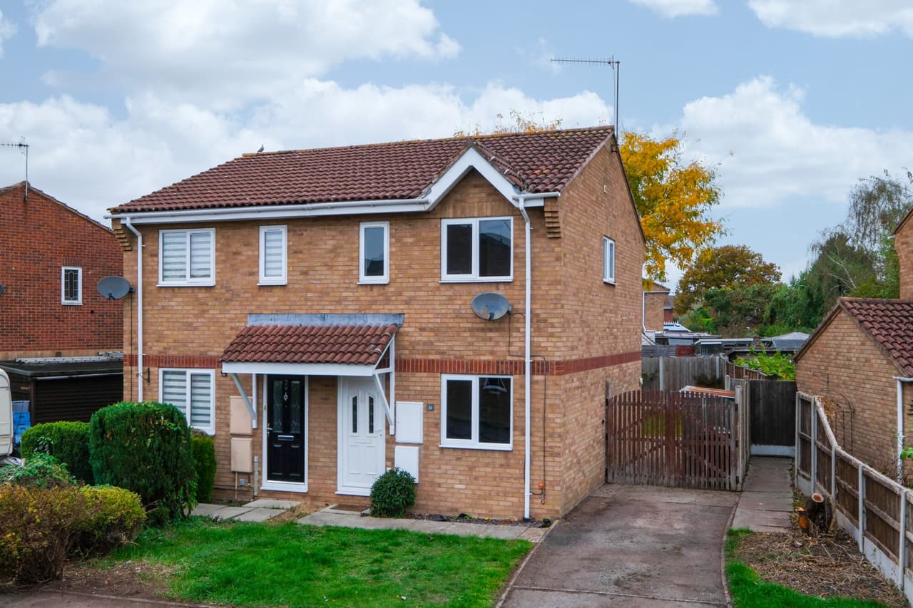 Chelmsford Drive, Worcester, Worcester, WR5 1QX