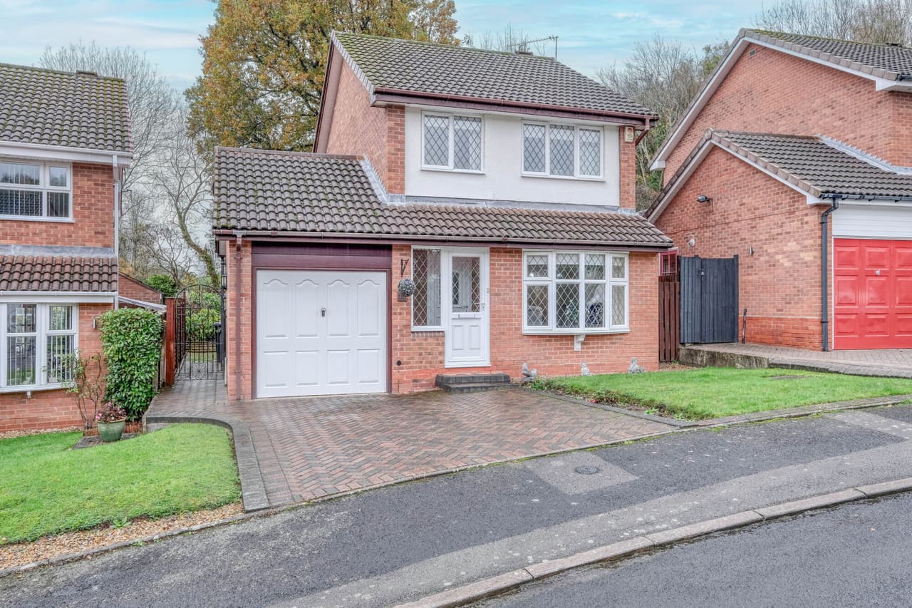 Rosehall Close, Redditch, Redditch, B98 7YD