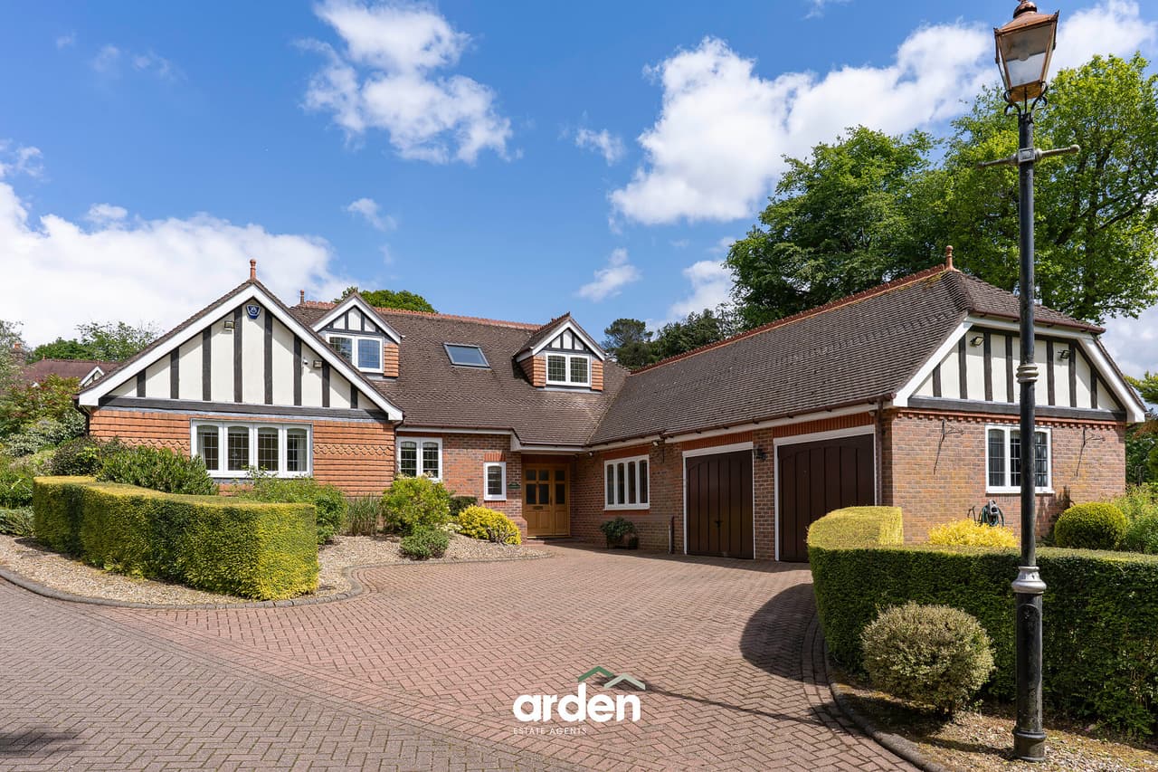 Laurel Wood, 1 The Haven, Barnt Green, Birmingham, Birmingham, B45 8GA