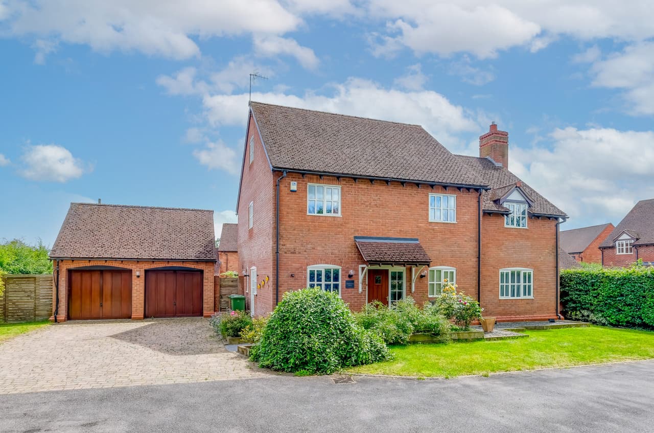 Chamberlain House Hanbury Road, Hanbury, Bromsgrove, Bromsgrove, B60 4BY