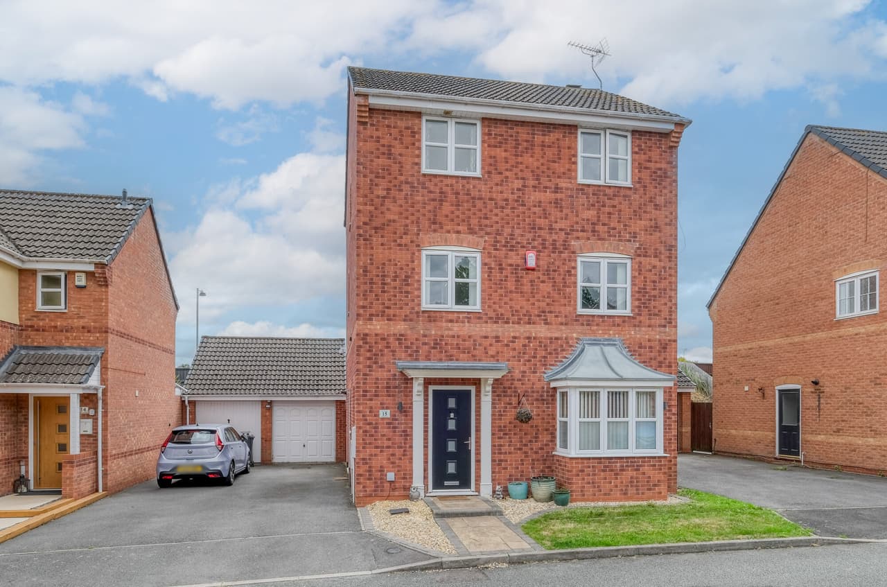 Parklands Close, Redditch, Redditch, B97 6PZ