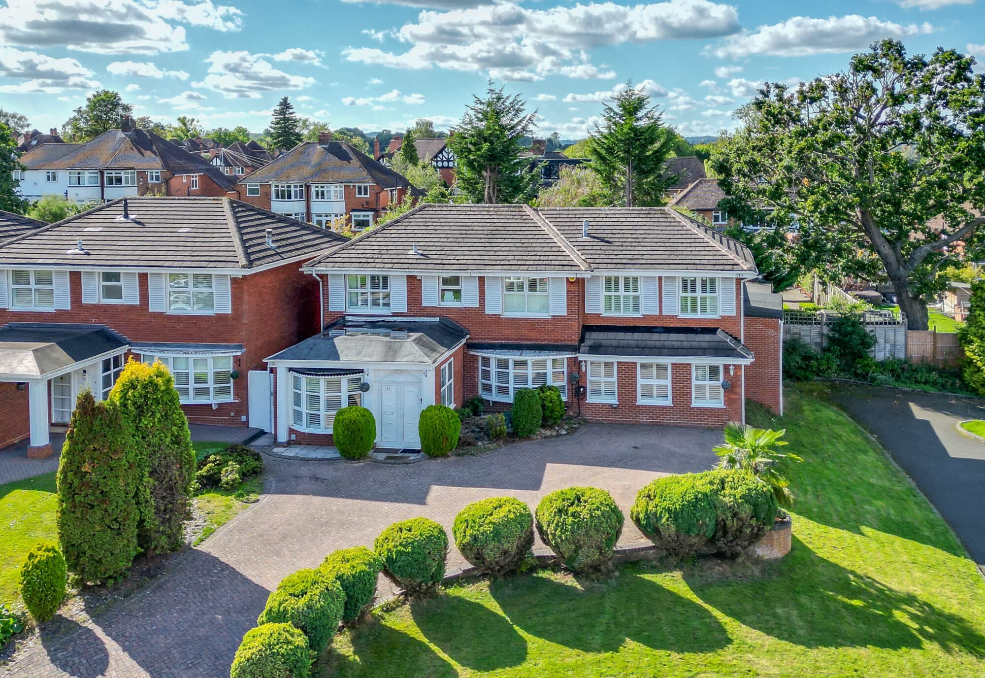 St. Nicolas Gardens, Birmingham, Birmingham, B38 8TW