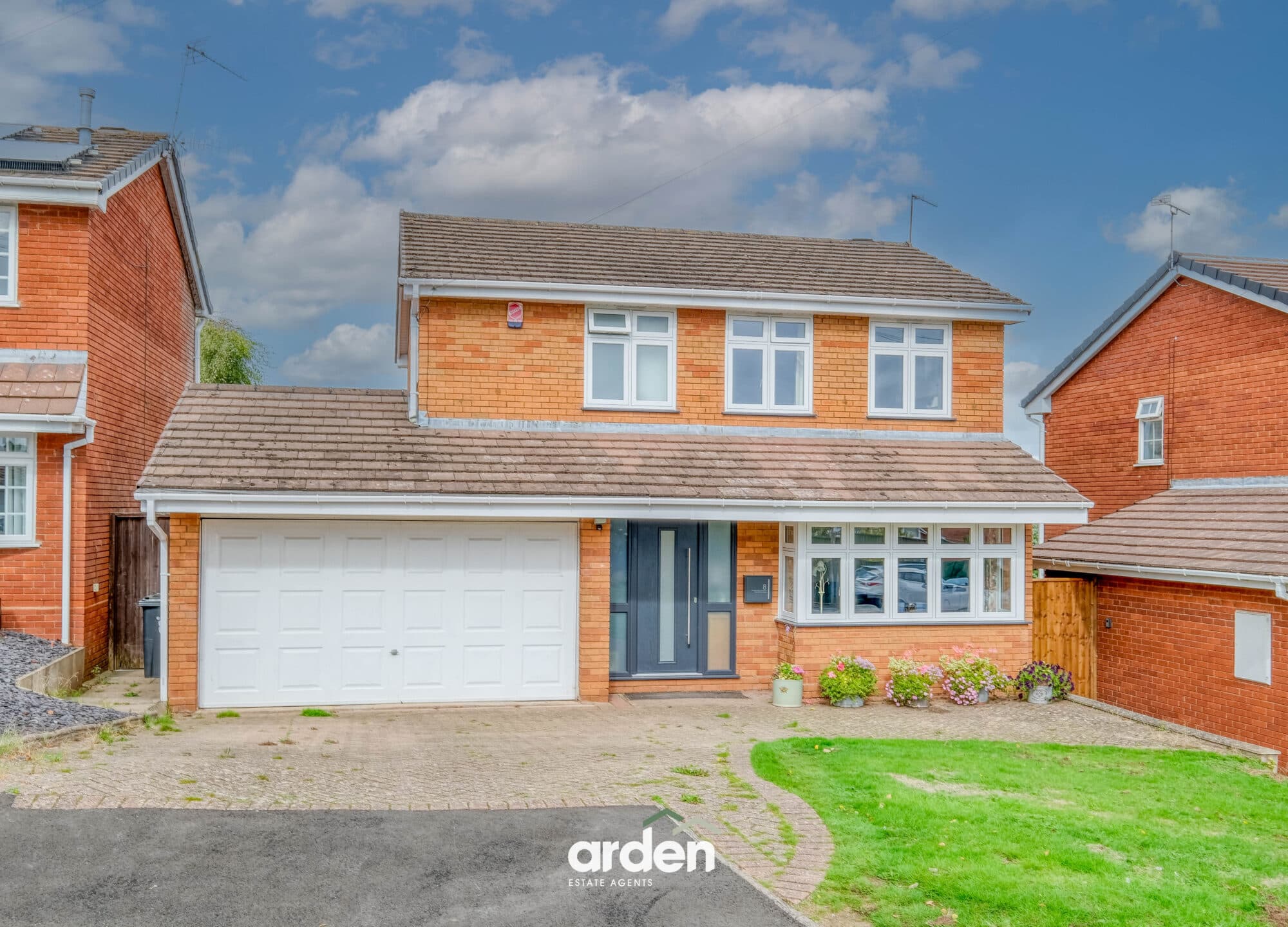 New Wood Close, Stourton, DY7