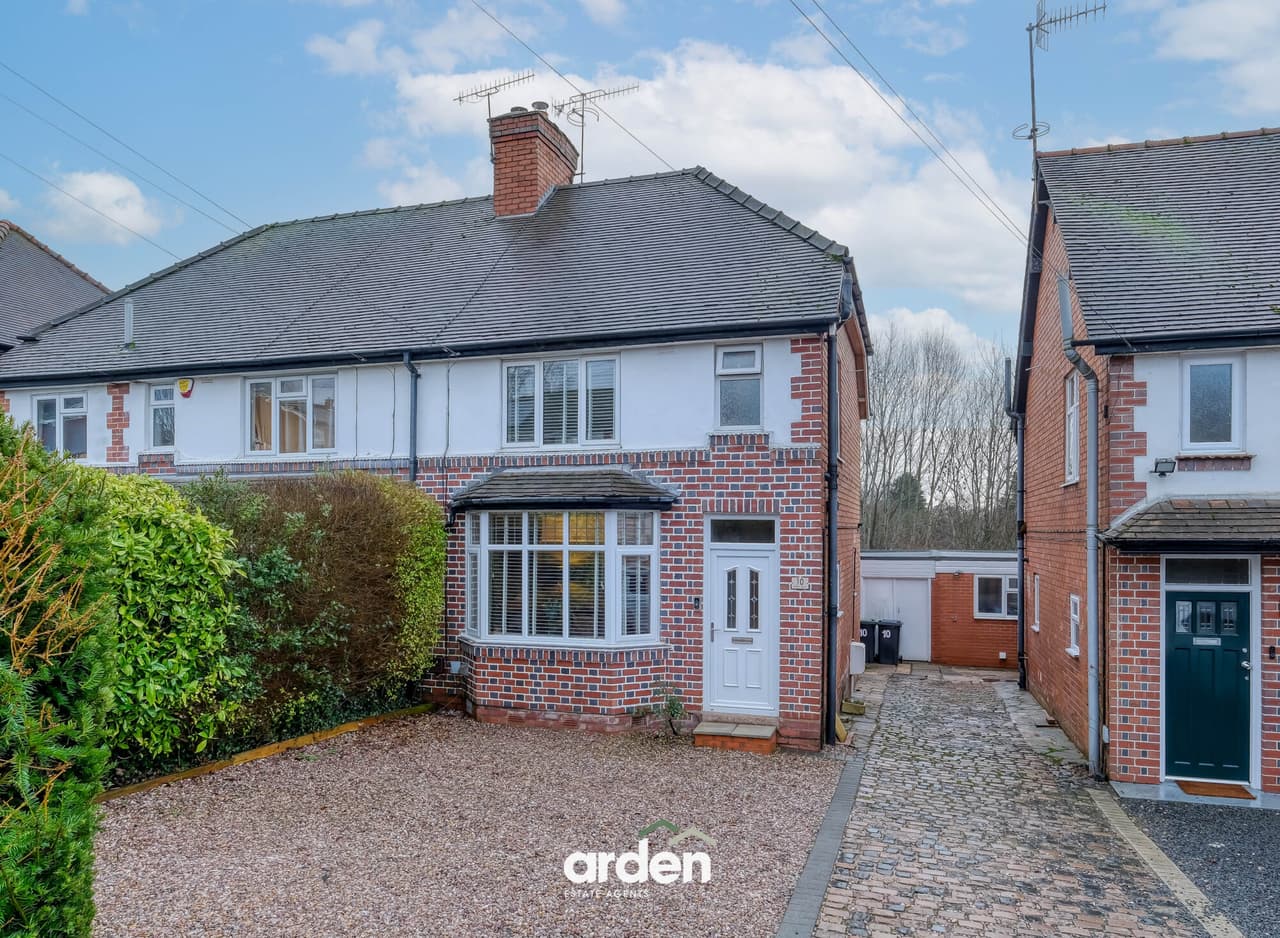 School Lane, Lickey End, Bromsgrove, Bromsgrove, B60 1JE