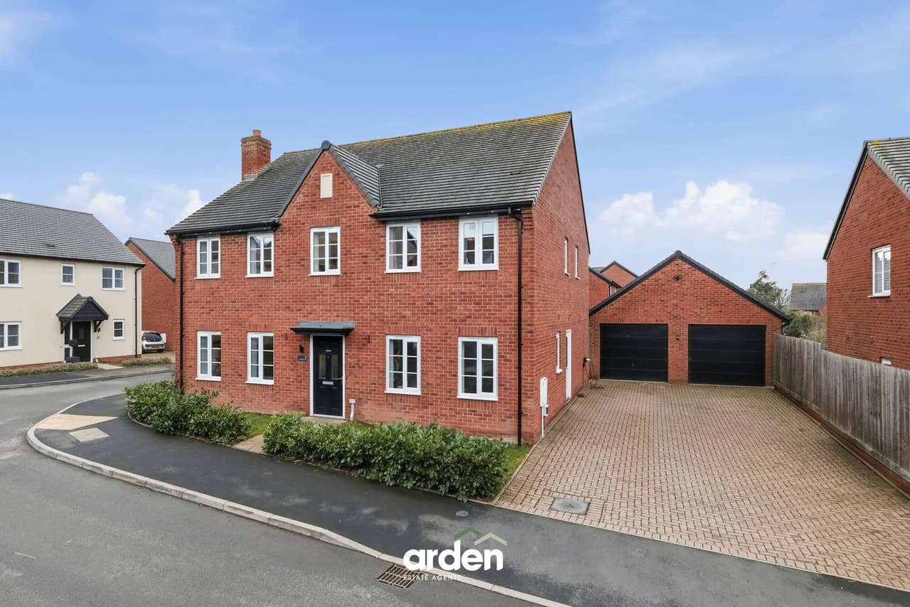 Blueshot Drive, Clifton-On-Teme, Worcester, Worcester, WR6 6DF
