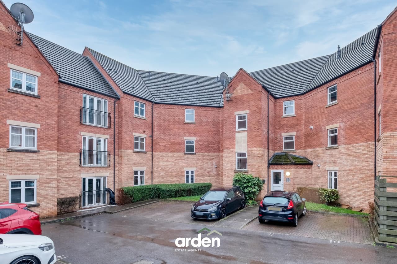 Flat 11, Beech House, Redditch, 1 Alder Carr Close, B98 7PF