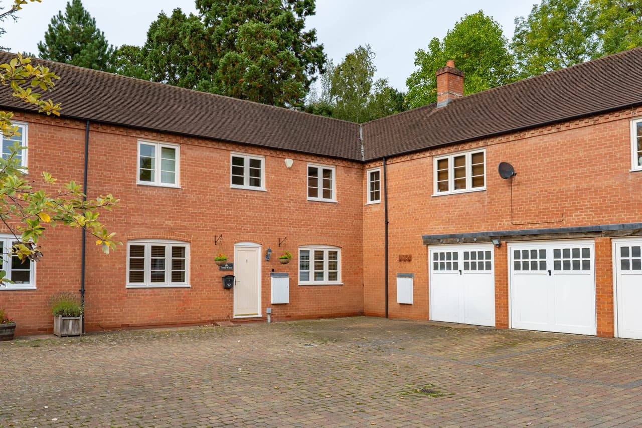 The Tread Wheel, 3 Mill Court, Alvechurch, Birmingham, Birmingham, B48 7JY