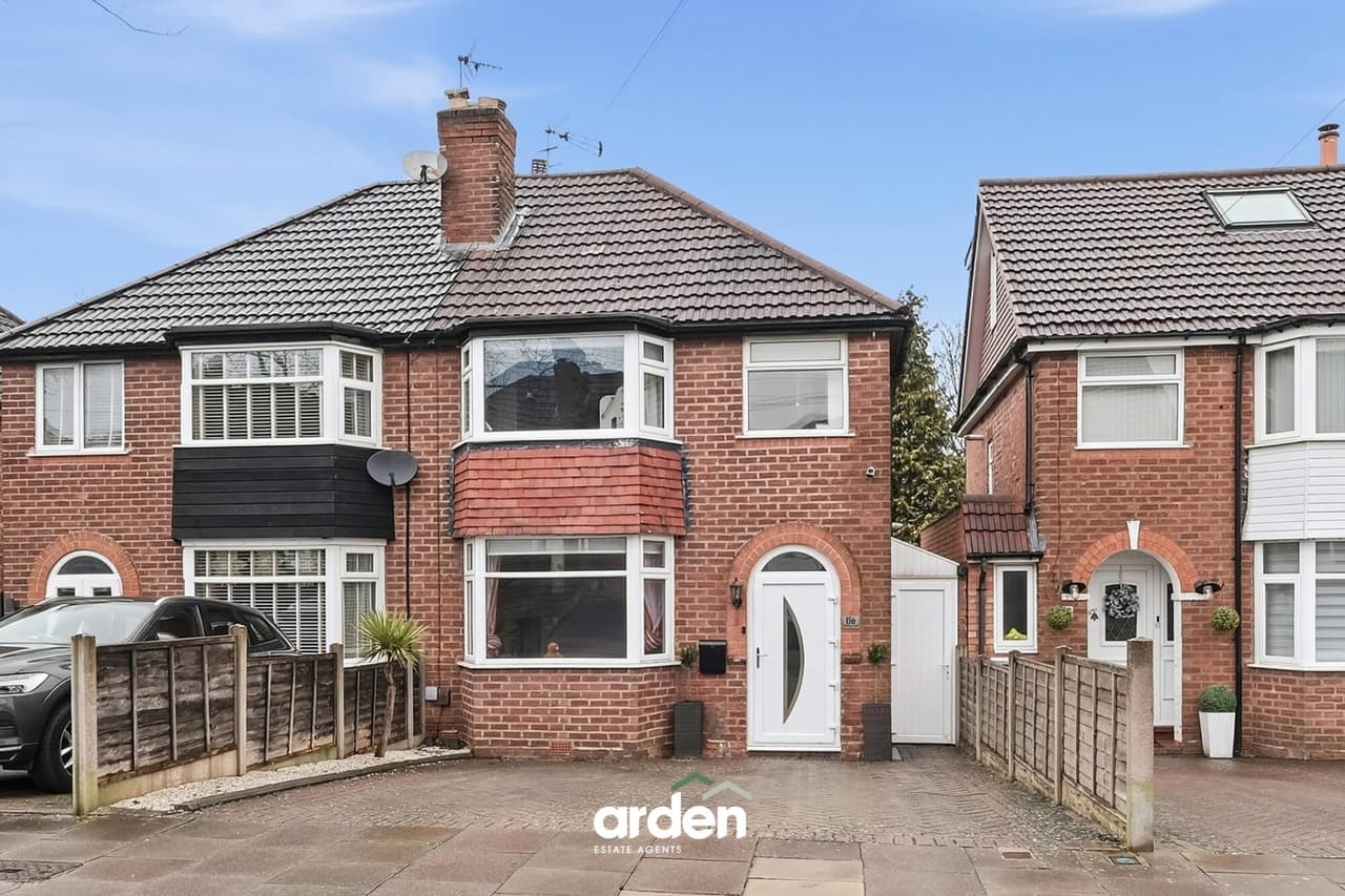 Green Acres Road, Birmingham, Birmingham, B38 8NL
