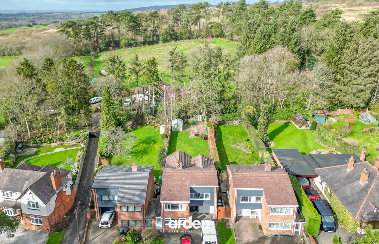 311a Old Birmingham Road, Marlbrook, Bromsgrove, Bromsgrove, B60 1HQ