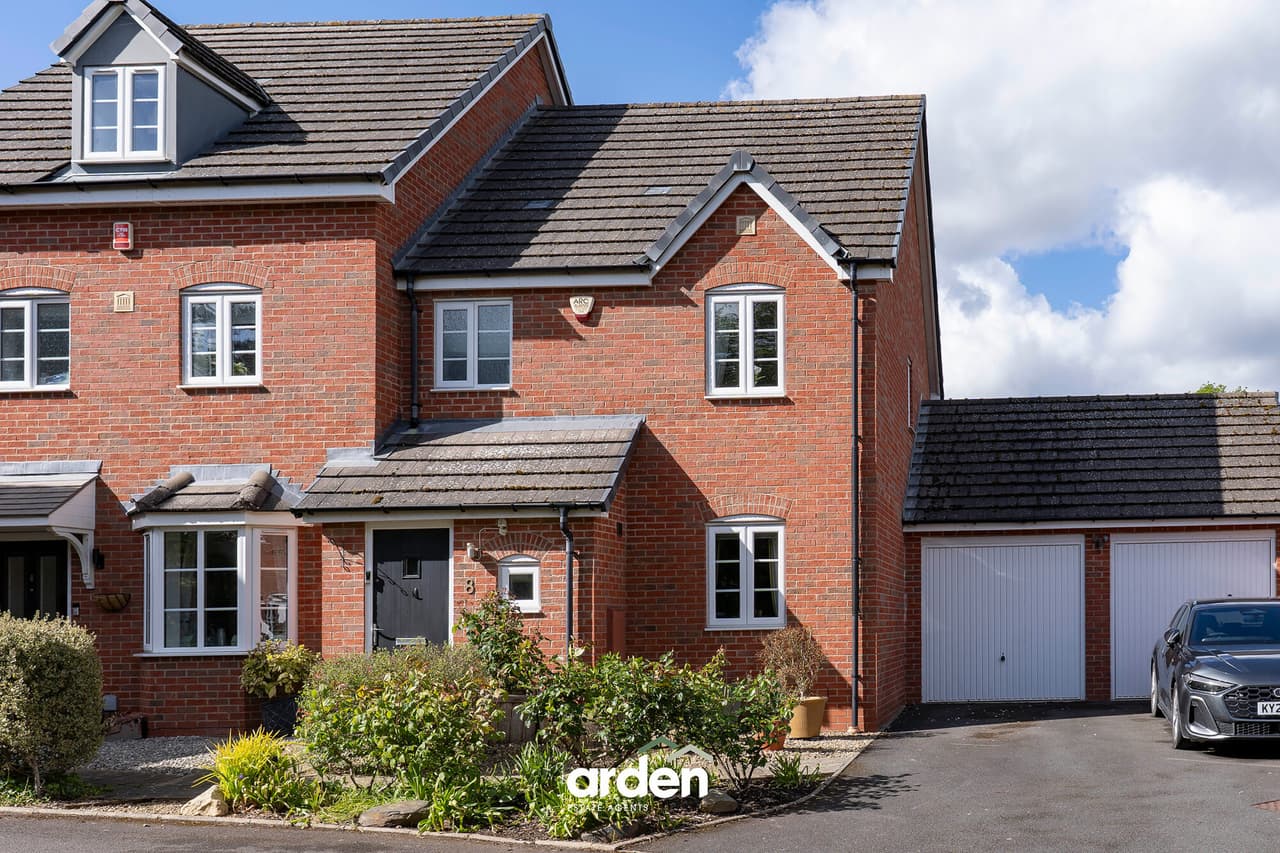 Tanyard Lane, Alvechurch, Birmingham, Birmingham, B48 7LN