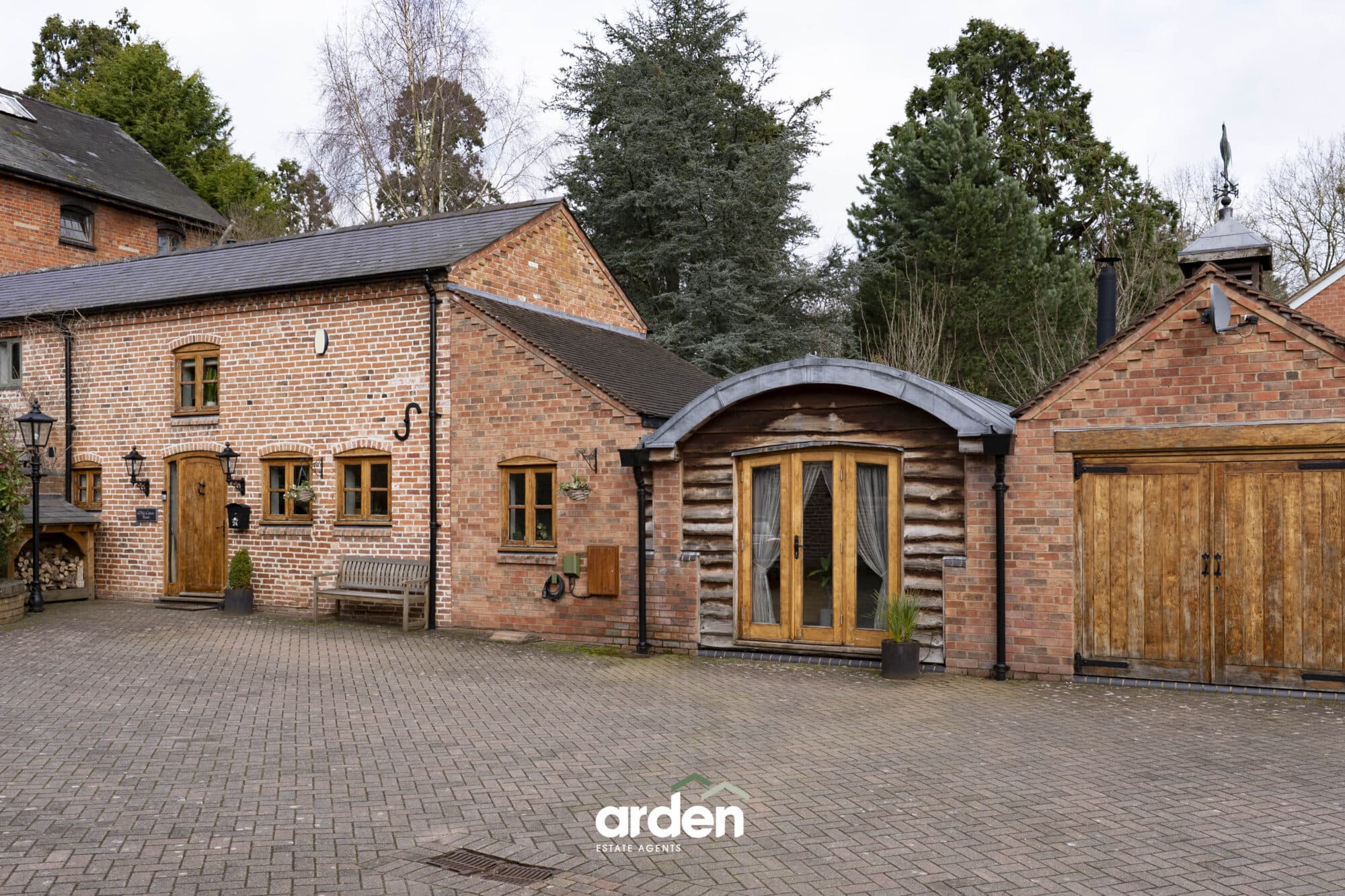 Mill Court Barn, 24 Mill Court, Alvechurch, Birmingham, Birmingham, B48 7JY