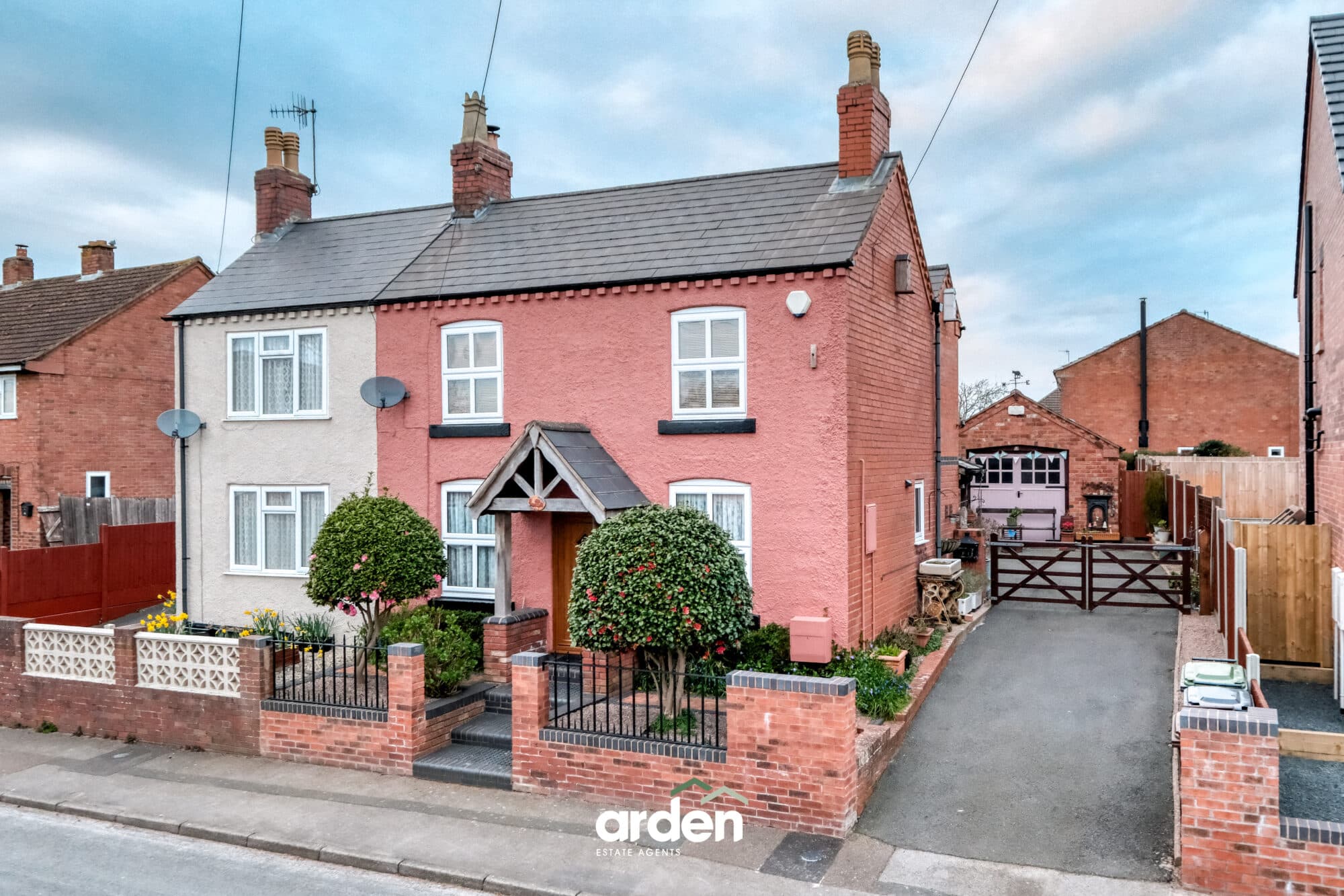 42a Barley Mow Lane, Catshill, Bromsgrove, Bromsgrove, B61 0LU