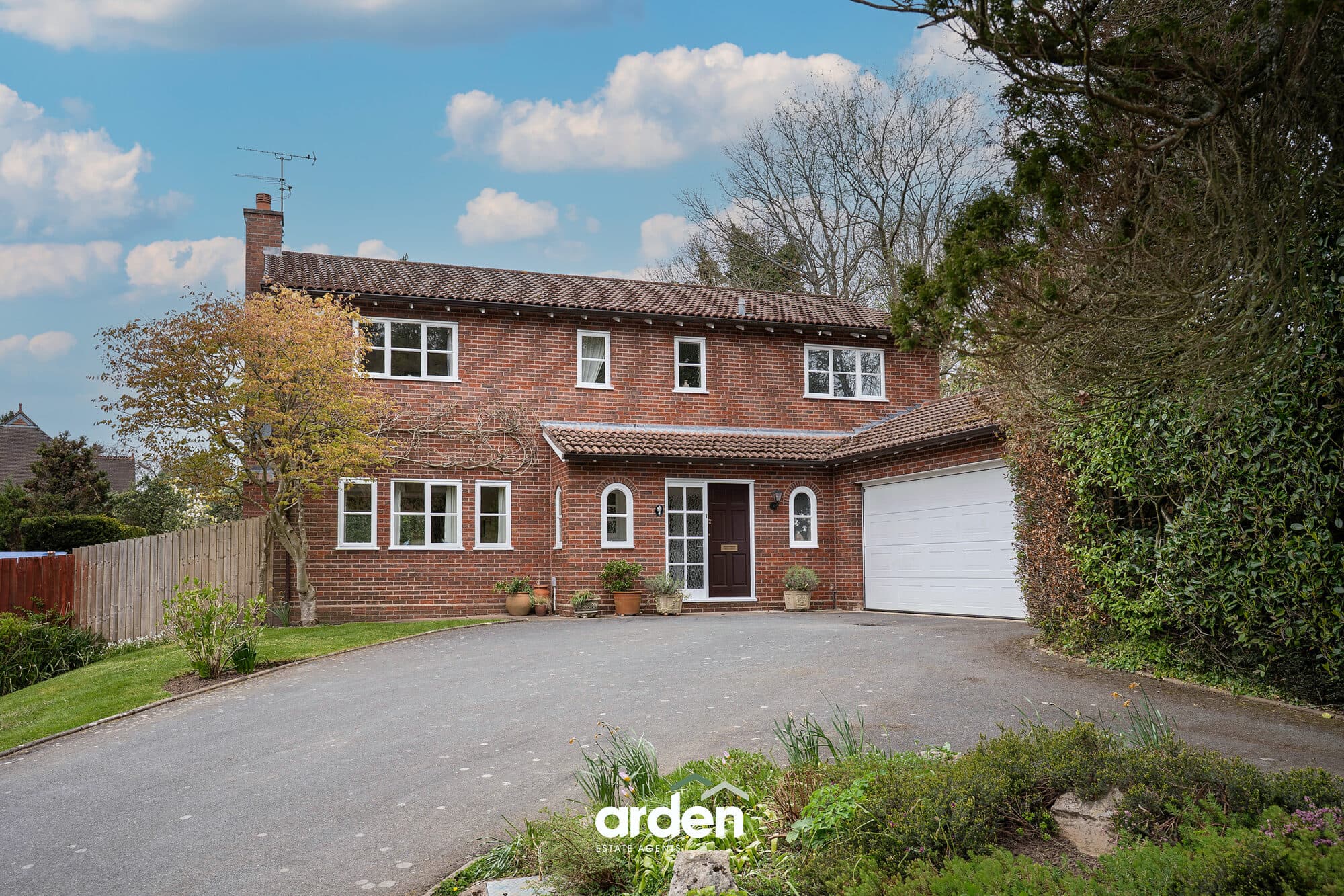 Gorsemeadow Drive, Barnt Green, Birmingham, Birmingham, B45 8XS