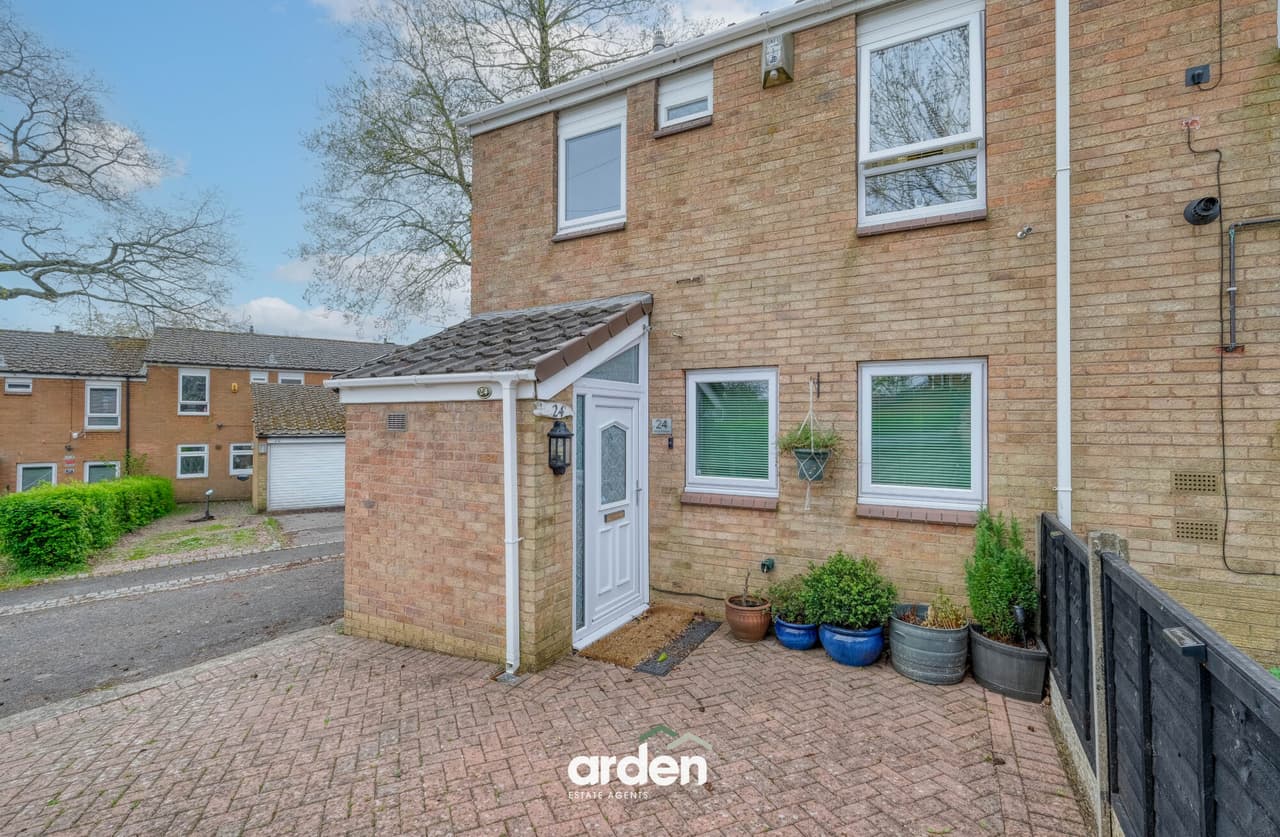 Dartmoor Close, Rednal, Birmingham, Birmingham, B45 0DQ