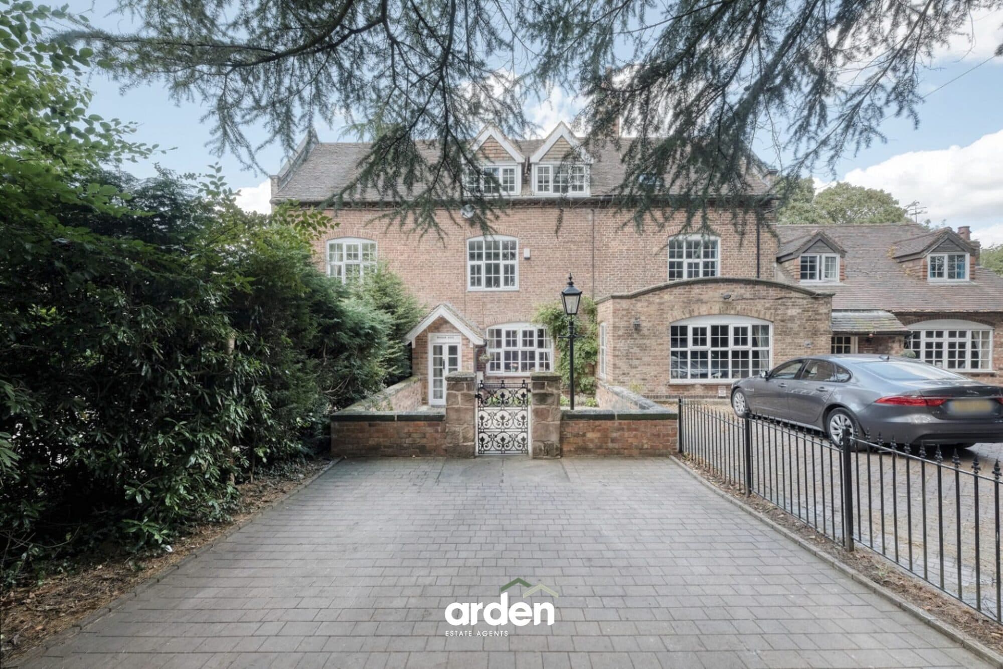 Woodrow Lane, Catshill, Bromsgrove, Bromsgrove, B61 0PL