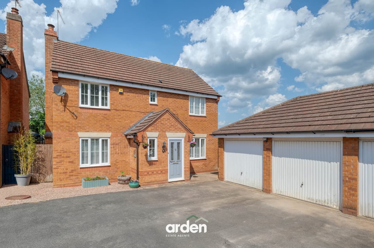 Ticknall Close, Redditch, Redditch, B97 6UA