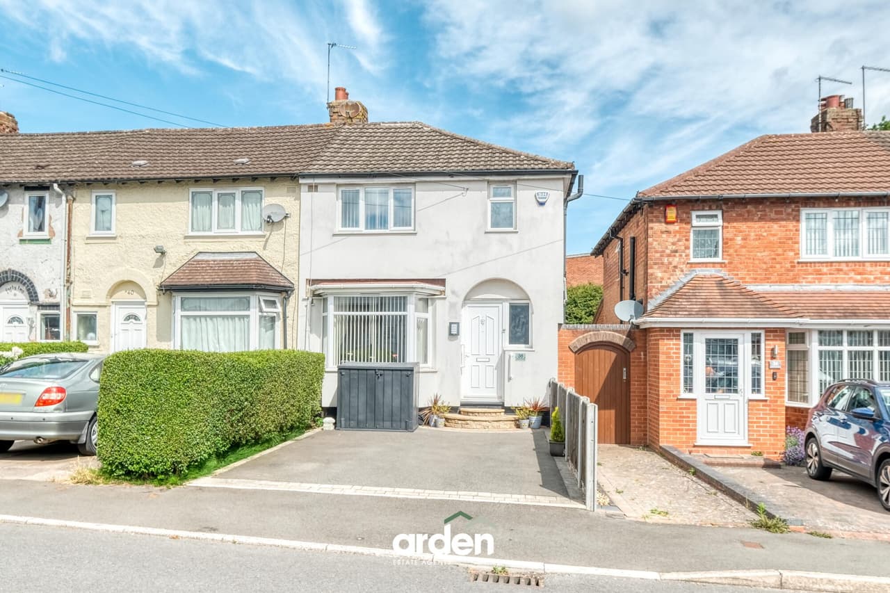 Kineton Road, Rednal, Birmingham, Birmingham, B45 9UJ