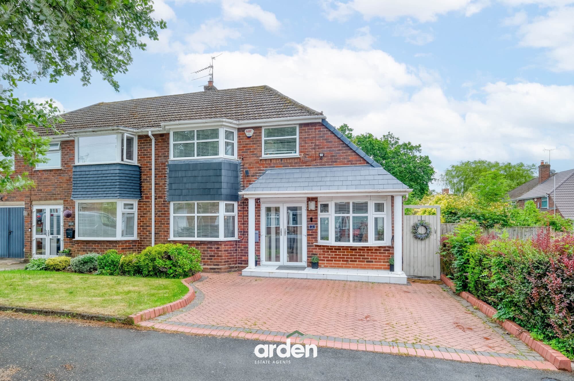 Leasowe Road, Rednal, Birmingham, Birmingham, B45 9TD