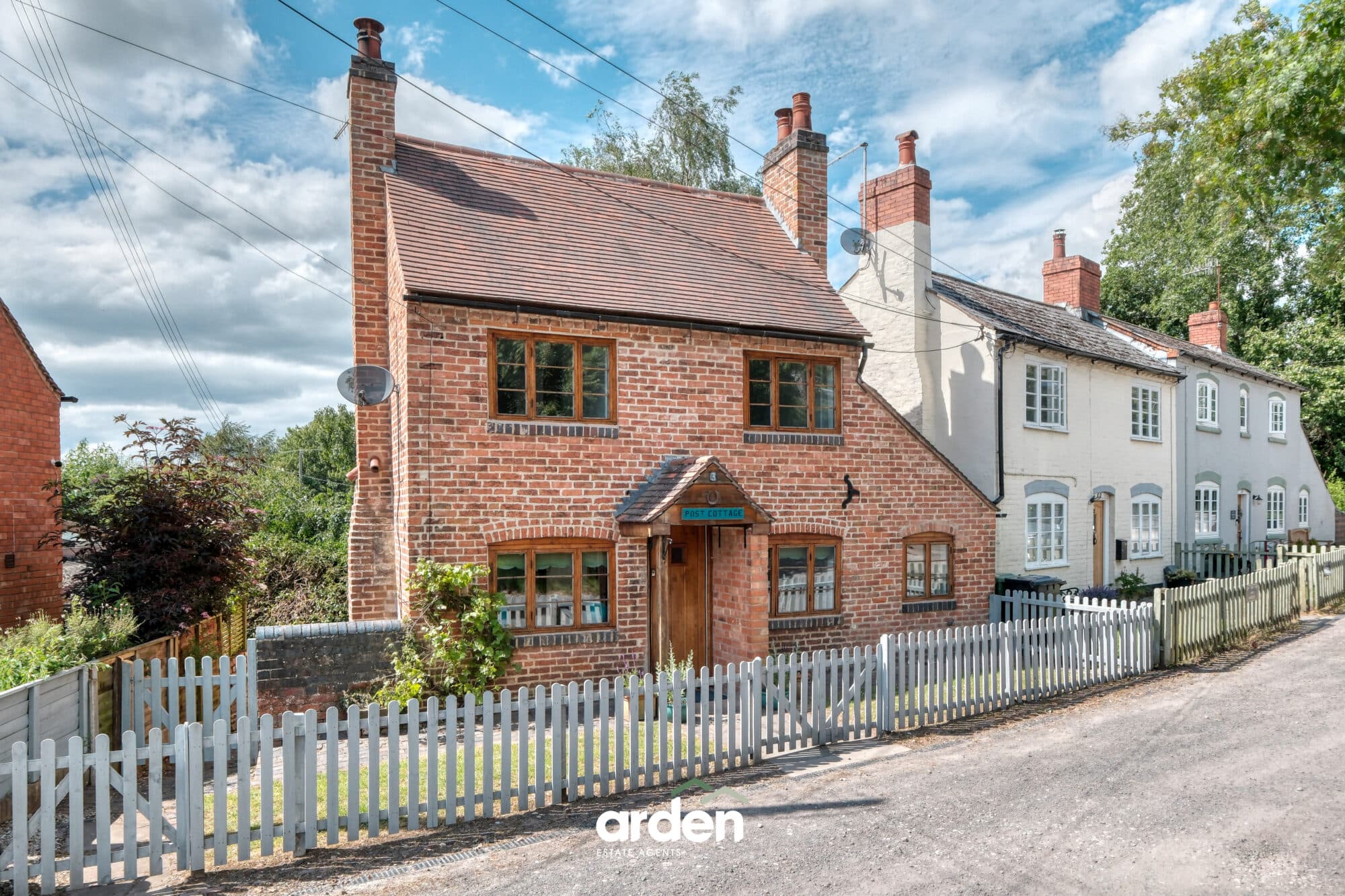 New Wharf Cottages New Wharf, Tardebigge, Bromsgrove, Bromsgrove, B60 1NF