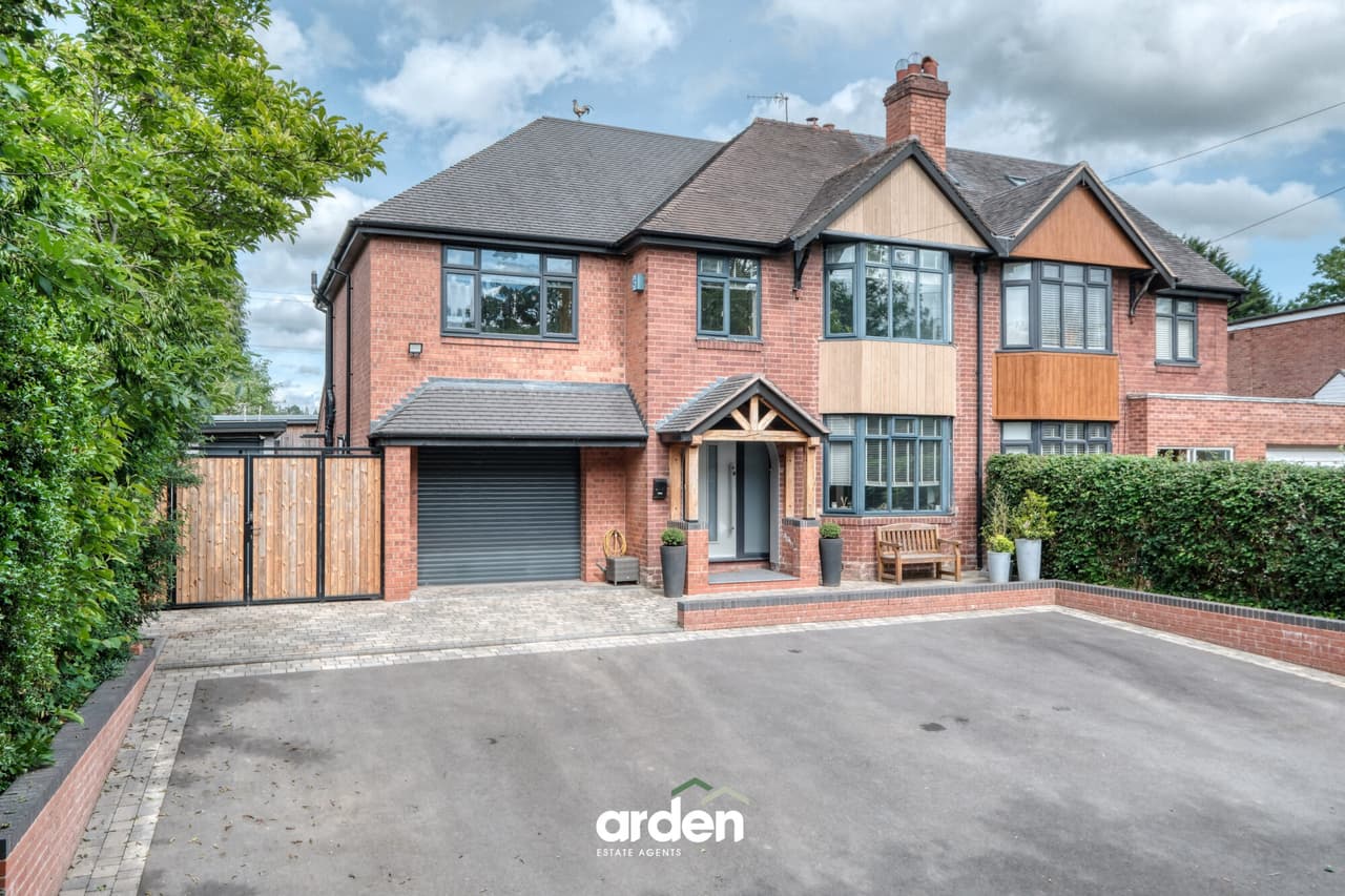 St. Godwalds Road, Bromsgrove, Bromsgrove, B60 3BW