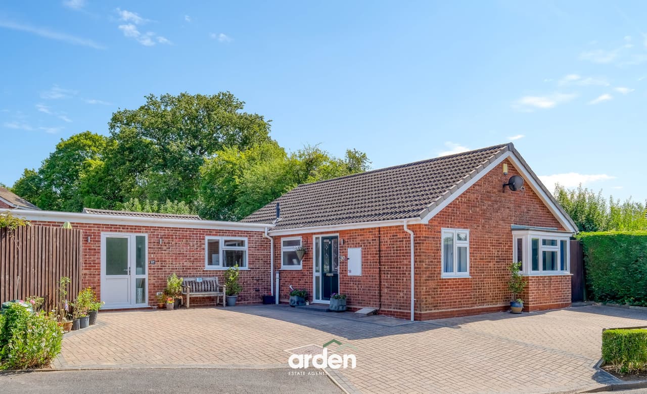Cheswick Close, Redditch, B98