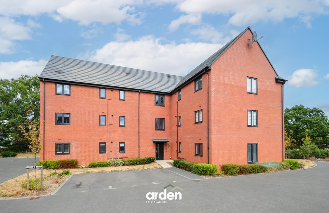 Apartment 5, 18 Henshaw Court, Solihull, Shirley, B90 8DG