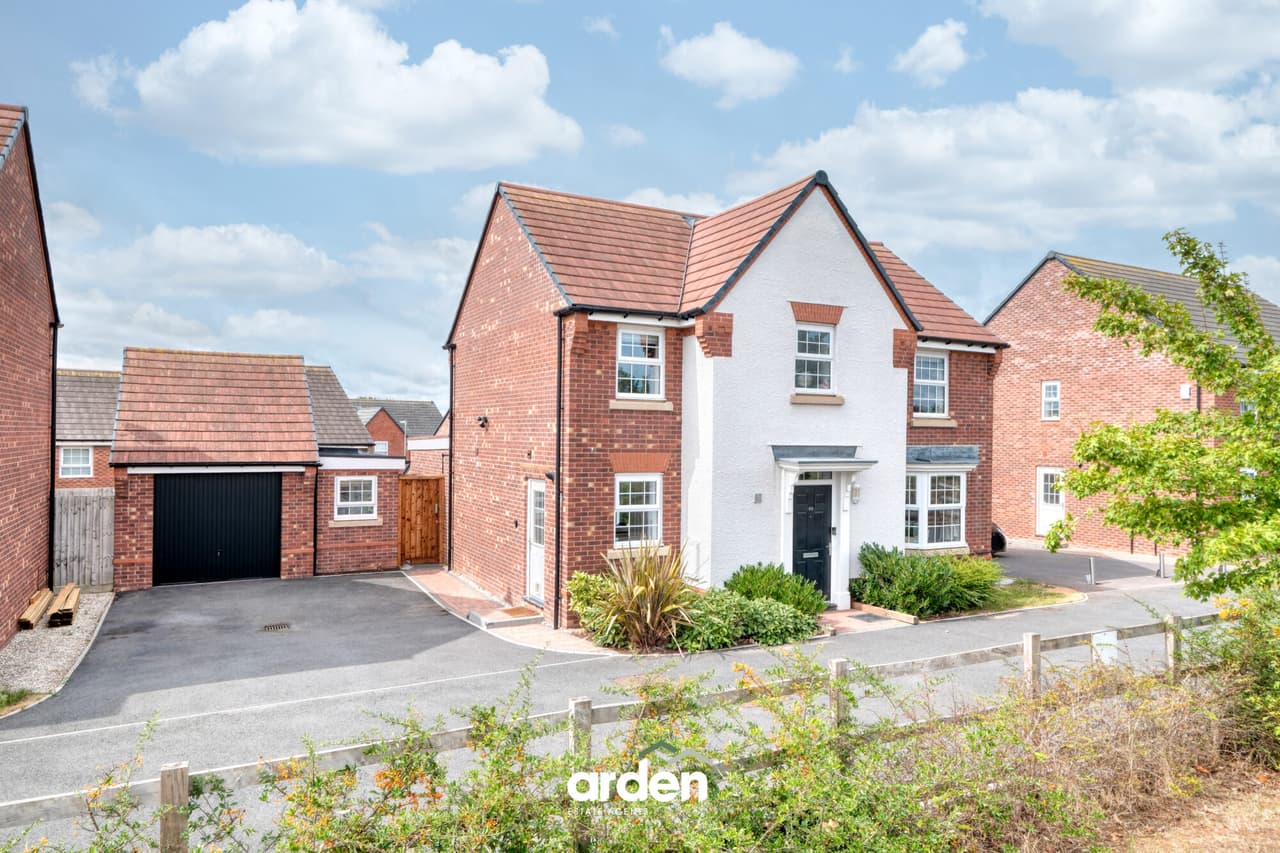 Norton Way, Bromsgrove, B61