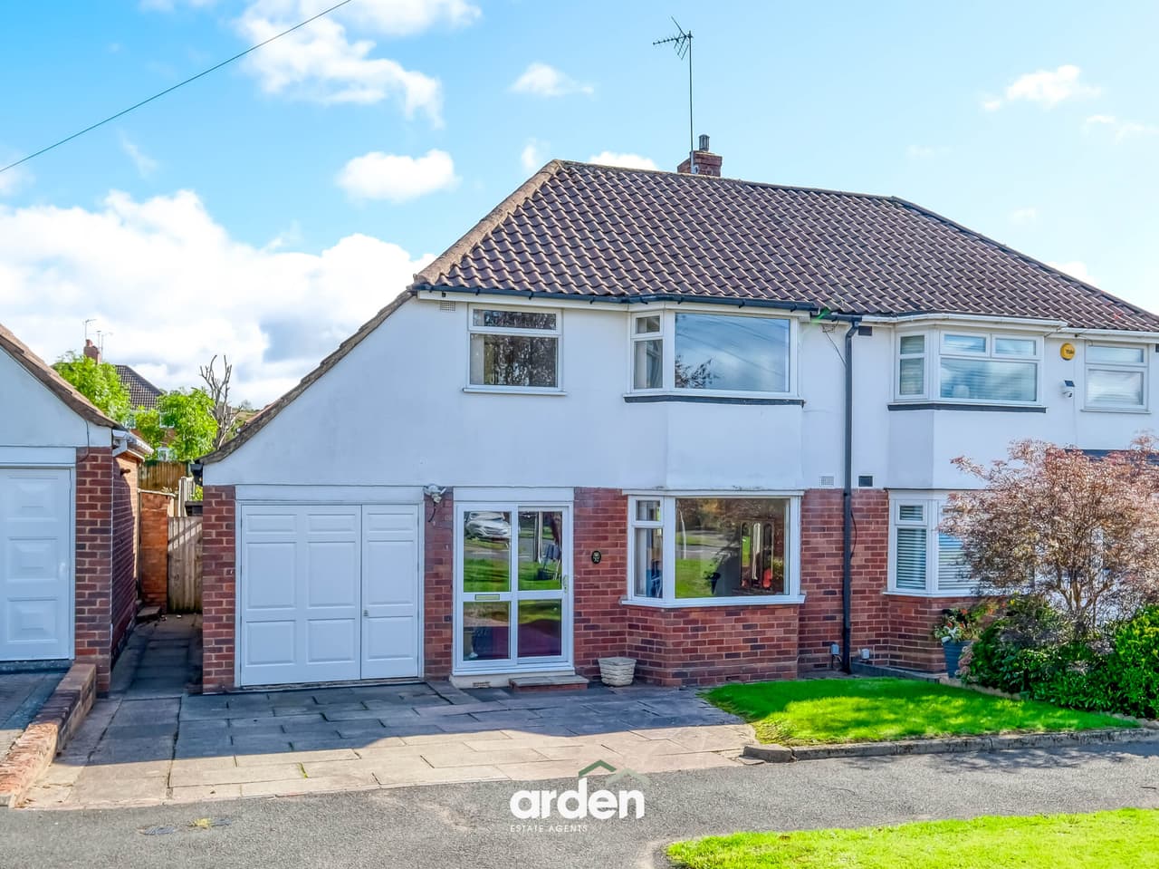 Leasowe Road, Rednal, B45