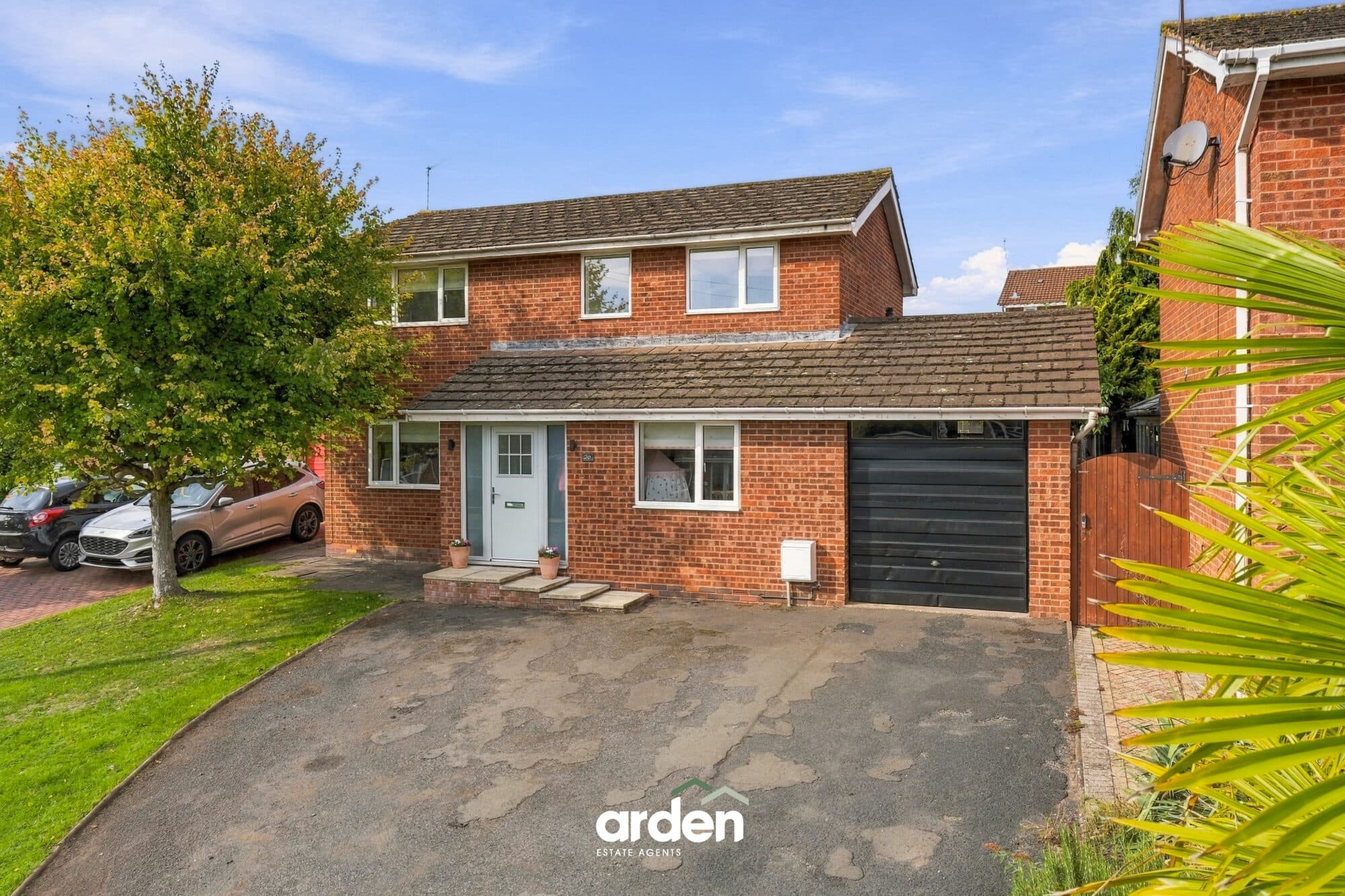 Shire Way, Droitwich, WR9