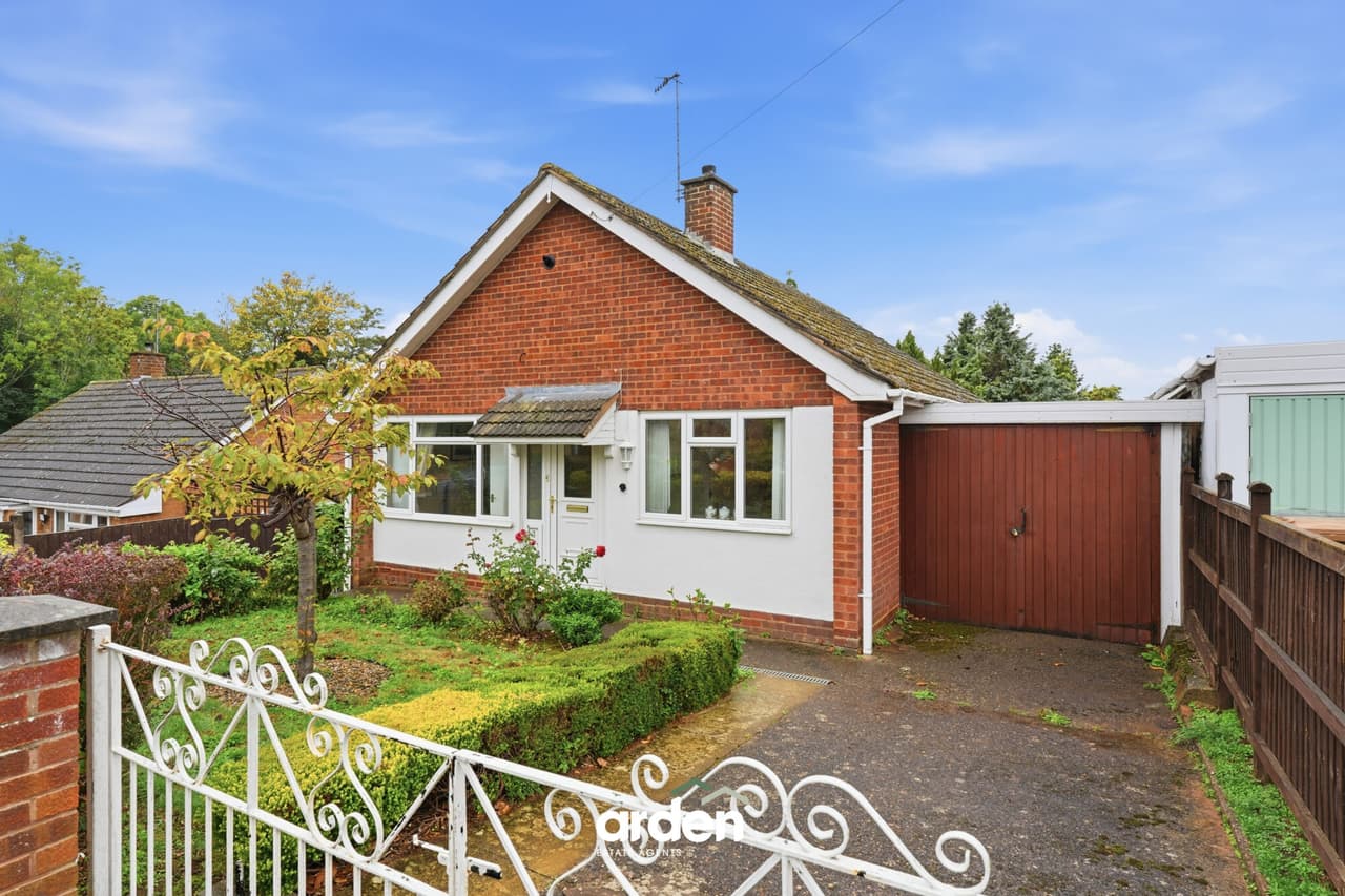 Alder Close, Worcester, WR3