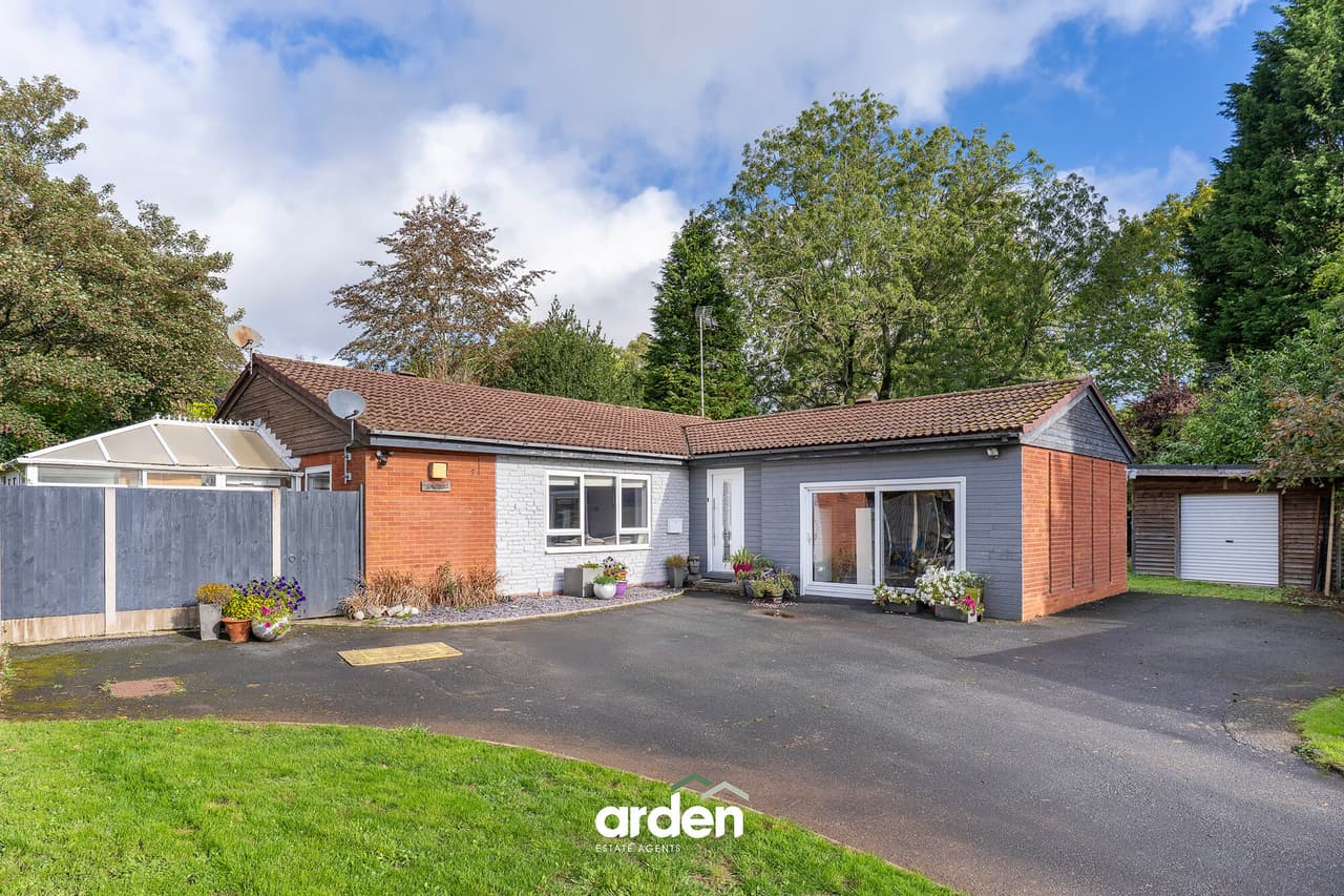 St. Catherines Close, Blackwell, B60