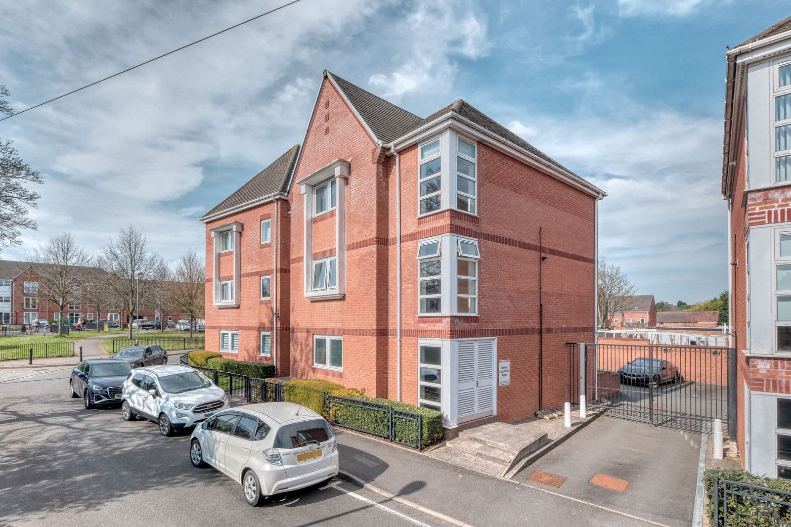 Apartment 4, Wolseley House, Birmingham, 3 School Close, B31 2SH