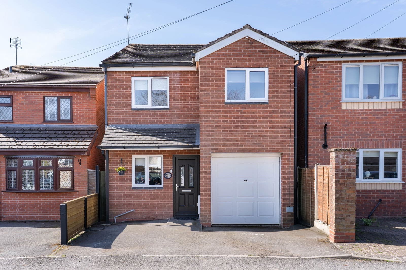 The Buckleys, Alvechurch, Birmingham, Birmingham, B48 7NF