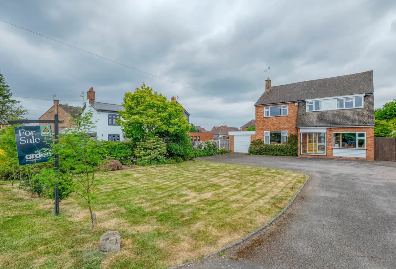 33a Bromsgrove Road, Studley, Studley, B80 7PH